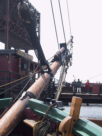 2001 04 - Boston, MA, USA - 13 of 16
