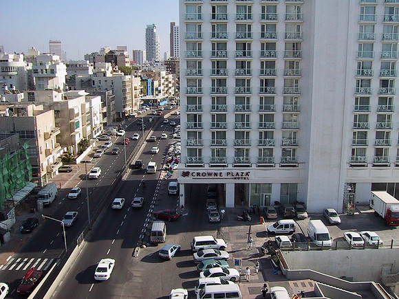 2001 05 09 - Tel Aviv, Israel - 3 of 11