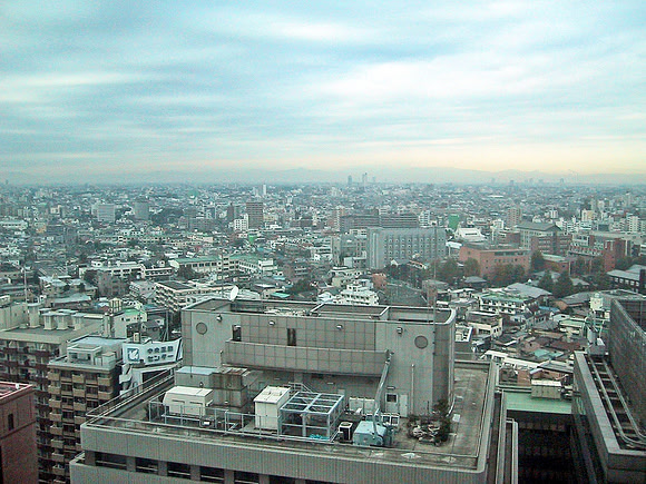 2002 11 07 - Tokyo, Japan - 8 of 29