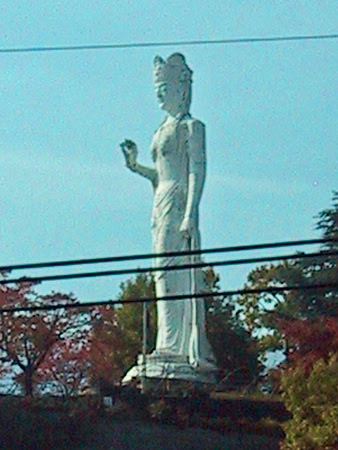 2002 11 07 - Tokyo, Japan - 11 of 29
