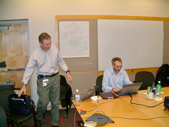 2002 12 04 - San Francisco, CA, USA - 1 of 18