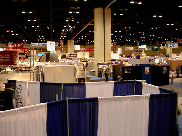 2006 02 26 - Orlando, FL, USA - 16 of 24