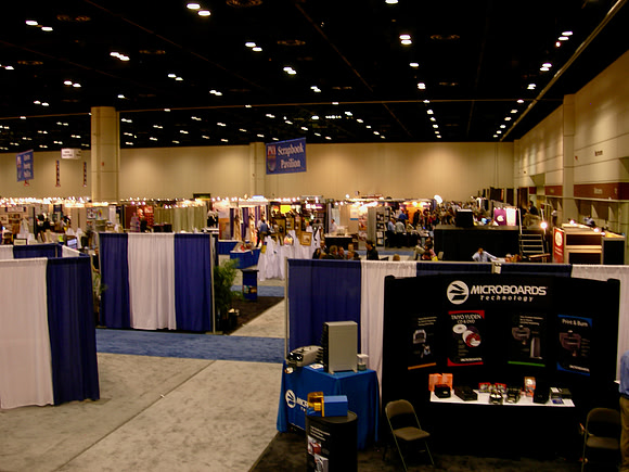 2006 02 26 - Orlando, FL, USA - 18 of 24
