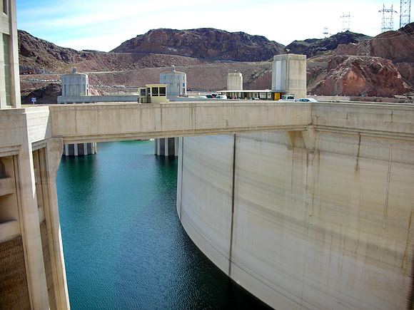 2007 03 04 - Hoover Dam, NV, USA - 10 of 26